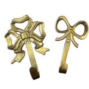 VTG! Brass/Gold Bow Wall Hooks